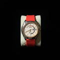 Seiko Kinetic Q50 Indicator - Front dial on black background